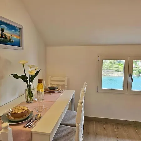Maris Sea View Apartment Vrboska Exterior photo