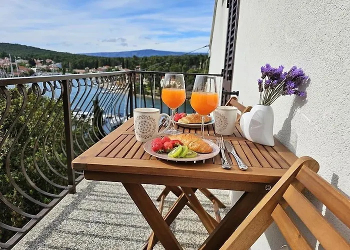 Maris Sea View Apartment