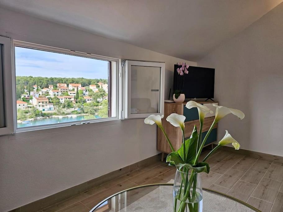 Apartament Maris Sea View *