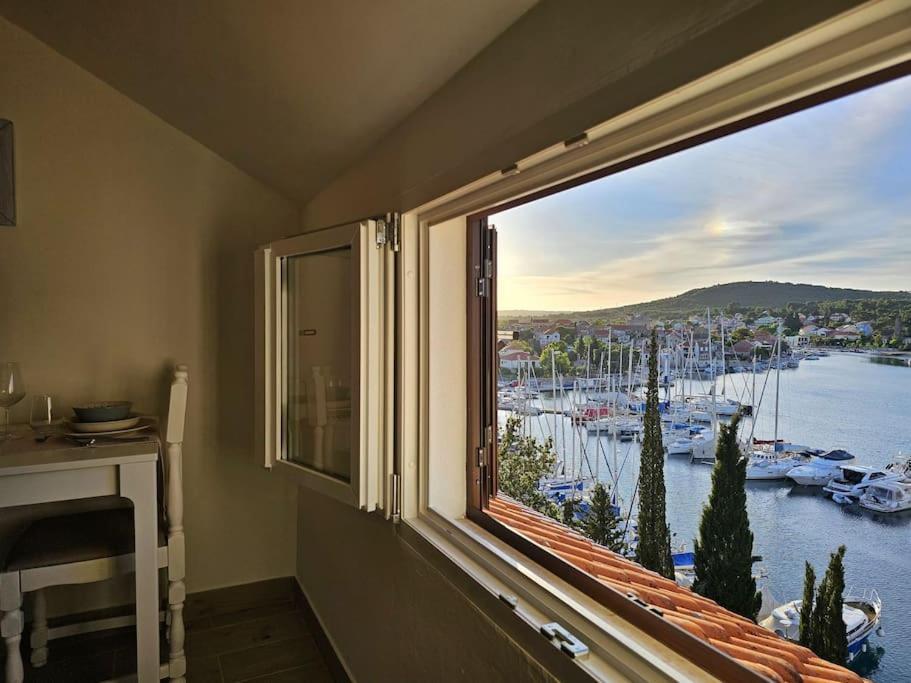 Apartment Maris Sea View *