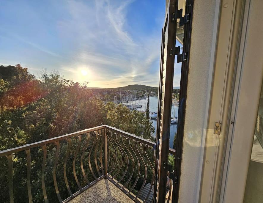Apartment Maris Sea View Vrboska